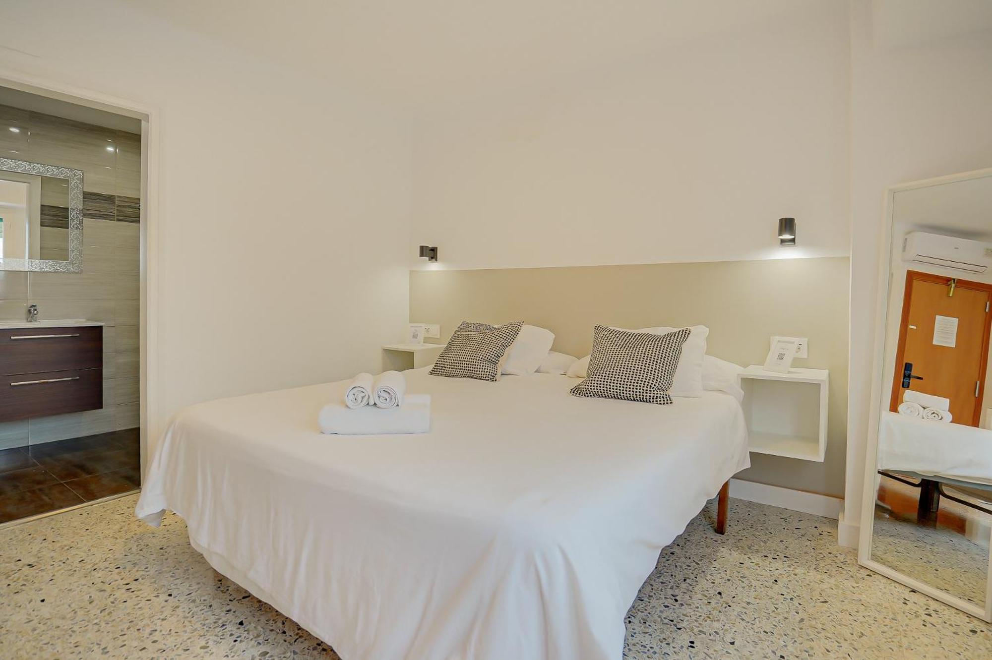 Hostal Apartamento Moli De Mar Lloret De Mar 2*